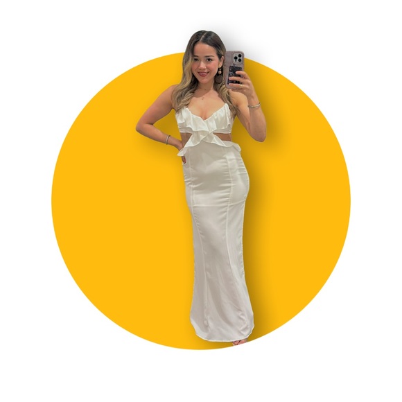 No Comment Dresses & Skirts - Lulu-B Cream Maxi Dress with Ruffled Neckline